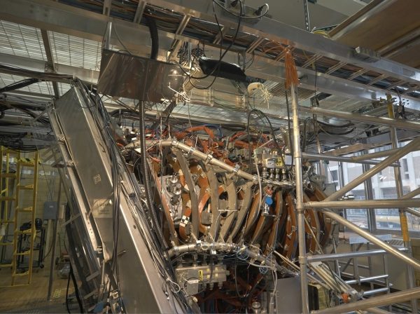 Helically Symmetrical Experiment (HSX) photo